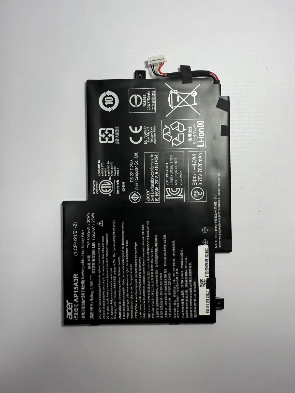 Acer Switch 10 V Pro SW5-014P-13QB 3.75V Original 30Wh Battery Overview